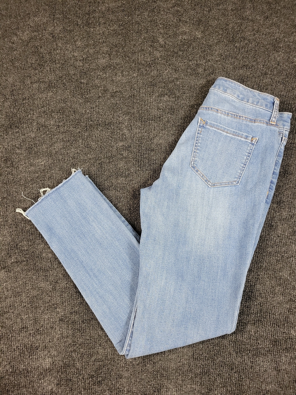 Women’s Light Blue High-Rise Skinny Jeans